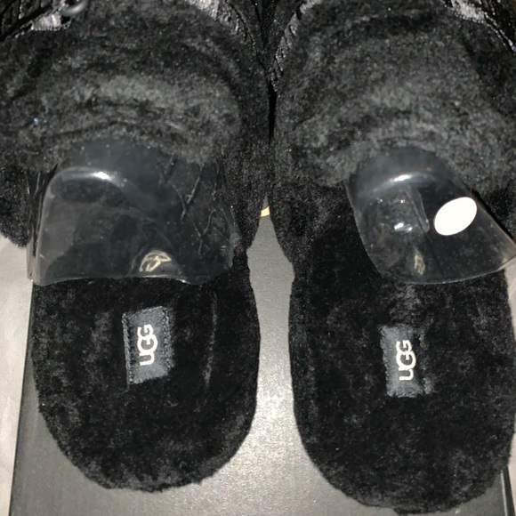 COPY - UGG slides men